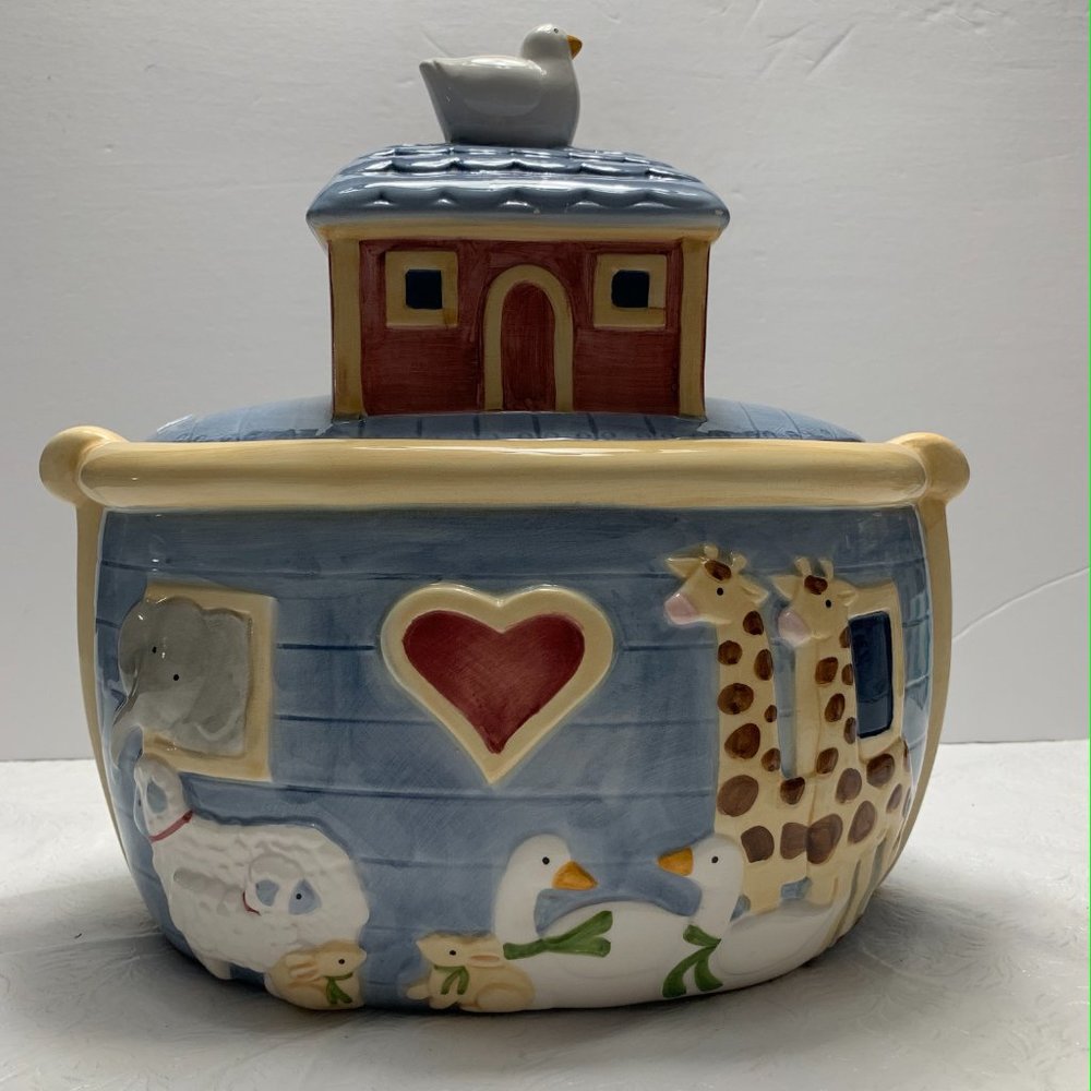 Noah's Ark Cookie Jar by Susan Winget, Certified I